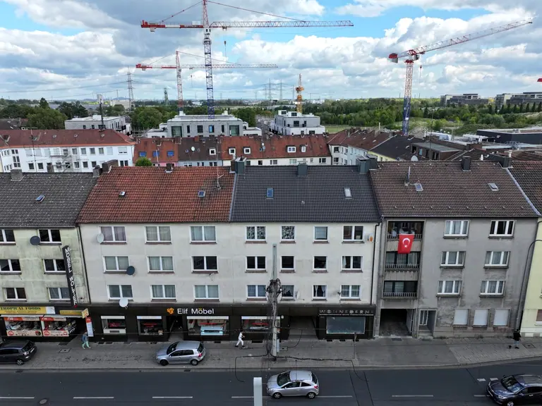 Wohn- und Geschäftshäuser Altendorfer Straße 262 und 264 in Essen mit Ladenlokalen im Erdgeschoss